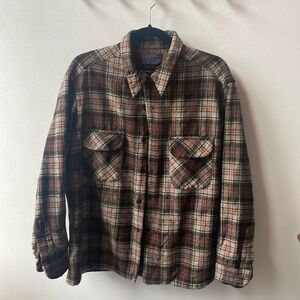 Vintage Pendleton- 100% wool.
